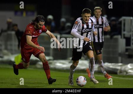 Rob Ramshaw von Spennymoor Town während des Isuzu FA-Trophäenspiels zwischen Spennymoor Town und Darlington auf dem Brewery Field, Spennymoor am Dienstag, den 20.. Dezember 2022. (Kredit: Scott Llewellyn | MI News) Kredit: MI News & Sport /Alamy Live News Stockfoto