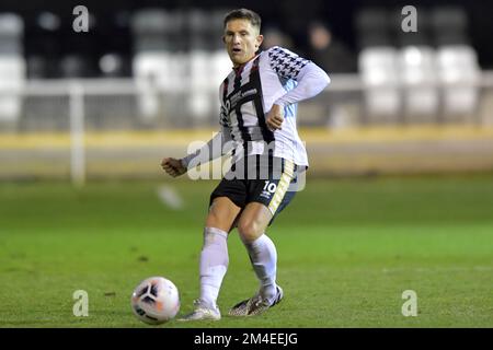 Rob Ramshaw von Spennymoor Town während des Isuzu FA-Trophäenspiels zwischen Spennymoor Town und Darlington auf dem Brewery Field, Spennymoor am Dienstag, den 20.. Dezember 2022. (Kredit: Scott Llewellyn | MI News) Kredit: MI News & Sport /Alamy Live News Stockfoto