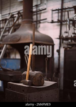 Die Maschinenwerkstatt in Underfall Yard, Bristol, Großbritannien. Stockfoto