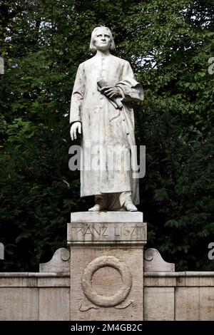 Franz Liszt-Denkmal im Park auf der Ilm, Deutschland, Thüringen, Weimar Stockfoto