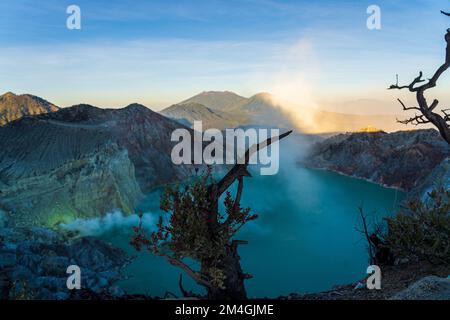 Ijen-Krater, ein Weltkulturerbe in Indonesien. Stockfoto