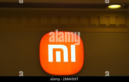 YICHANG, CHINA - 21. DEZEMBER 2022 - In Yichang, Provinz Hubei, wird Ein Mi Home Product Store am 21. Dezember 2022 gesehen. Xiaomi, der drittgrößte Smart der Welt Stockfoto