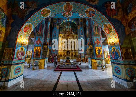 Innere der Abakan-Kathedrale der Transfiguration, Abakan, Republik Chakassia, Russland Stockfoto