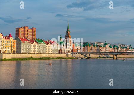 Häuser im Stil von Brügge in Yoshkar-Ola, Russland Stockfoto