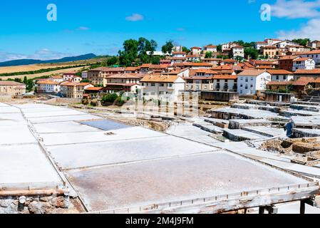 Salzwal von Añana. Añana, Álava, Baskenland, Spanien, Europa Stockfoto