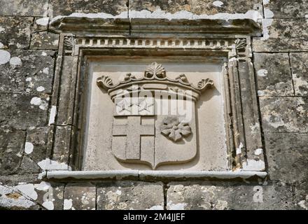 Das alte Wappen in Chateau de Montfort, Saint-Lo, Normandie, Frankreich, Europa Stockfoto