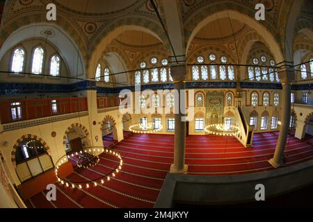 Die Piyale Pascha Moschee befindet sich in Istanbul, Türkei. Sie wurde 1573 von Mimar Sinan erbaut. Stockfoto