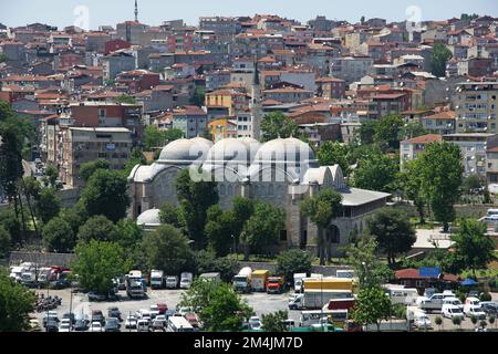 Die Piyale Pascha Moschee befindet sich in Istanbul, Türkei. Sie wurde 1573 von Mimar Sinan erbaut. Stockfoto