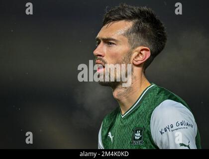 Plymouth Argyle Forward Ryan Hardie (9) während des Papa John's Trophy Spiels Plymouth Argyle vs AFC Wimbledon at Home Park, Plymouth, Großbritannien, 21.. Dezember 2022 (Foto: Stanley Kasala/News Images) Stockfoto