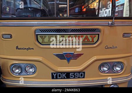 Yelloway Motor Services Coach, YDK590, AEC, Harrington, Cavalier - AEC Reliance 2MU3RA3566 1961, Rochdale Stockfoto