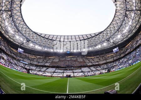 Lusail, Katar. 18.. Dezember 2022. Lusail Stadium Blick auf das Stadion vor dem Spiel zwischen Argentinien und Frankreich, gültig für das Finale der FIFA-Weltmeisterschaft 2022 im Lusail International Stadium, AD, Katar (Marcio Machado/SPP) Gutschrift: SPP Sport Press Photo. Alamy Live News Stockfoto