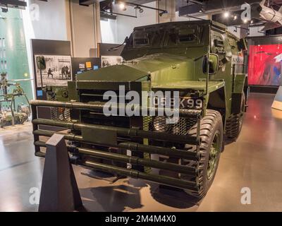 Ein Humber 'Pig' Militärfahrzeug, das von britischen Truppen in Nordirland, Imperial war Museum, London, Großbritannien, verwendet wird. Stockfoto