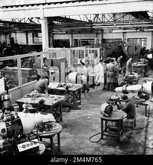 Turbomeca Flugzeugwerkstatt. Fotos von Marshall-Plan-Programmen, Ausstellungen und Personal Stockfoto