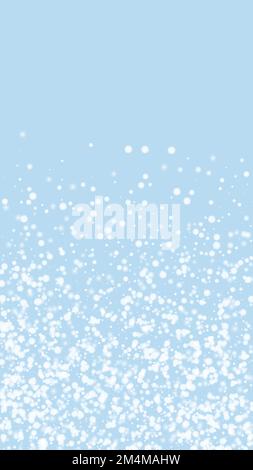 Schneefallüberzug als weihnachtshintergrund. Fliegende Schneeflocken und Sterne im hellblauen Winterhintergrund. Festlicher Schneefallüberzug. Vertikale Vektordarstellung. Stock Vektor