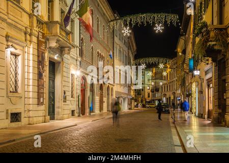 Trentino Alto Adige, Norditalien, Europa. Urbane Szene Stockfoto