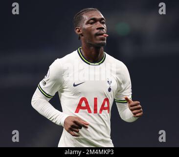 Tottenham Hotspur's Yves Bissouma während des Freundschaftsspiels zwischen Tottenham Hotspur und Nizza im Tottenham Hotspur Stadium in London, Großbritannien, Stockfoto