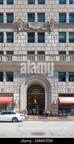 Das Wahrzeichen Hanna Building wurde 1922 erbaut. Das Hochhaus ist immer noch ein Bürogebäude, obwohl der angrenzende Anbau in Apartments umgewandelt wurde. Stockfoto