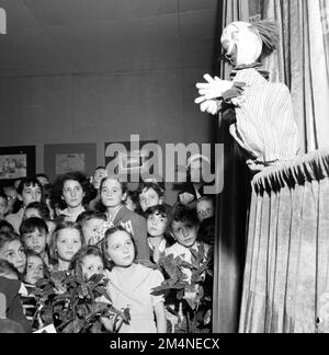 Kunstwettbewerb Für Kinder. Fotos von Marshall-Plan-Programmen, Ausstellungen und Personal Stockfoto