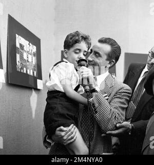 Kunstwettbewerb Für Kinder. Fotos von Marshall-Plan-Programmen, Ausstellungen und Personal Stockfoto