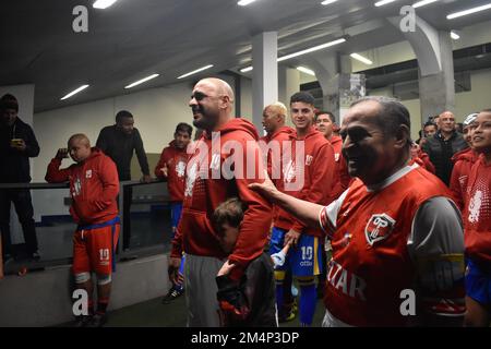 Kolumbiens Leaage-Team Santa Fe verabschiedet sich vom argentinischen Fußballspieler Omar Sebastian Perez im El Campin Stadion in Bogota, Kolumbien, 10. dezember 2022. Foto von: Cristian Bayona/Long Visual Press Stockfoto