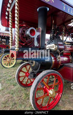 Tarrant Hinton.Dorset.United Kingdom.August 25. 2022.Auf der Great Dorset Steam Fair wird Eine 1924 Fowler showmans-Lok ausgestellt Stockfoto