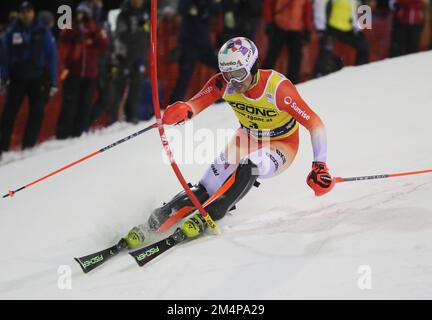 Unsere Lady Von Campiglio, Italien. 22. Dezember 2022. Sport Sci Madonna di Campiglio, Men's Night Slalom, schweizerischer Daniel Yule, 22. Dezember 2022. Ph Felice Calabro'/Fotogramma Nur Redaktionelle Verwendung Kredit: Independent Photo Agency/Alamy Live News Stockfoto