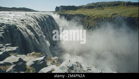 Dettifoss in Island ist der mächtigste Wasserfall in Europa Stockfoto