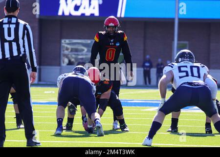 Der Quarterback von Ferris State Bulldogs Mylik Mitchell (0) wartet im ersten Quartal des NCAA Division II National Championship College auf den Snap Stockfoto