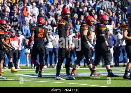 Ferris State Bulldogs Quarterback Mylik Mitchell (0) während des Fußballspiels der NCAA Division II im McKinney ISD Stadium Stockfoto