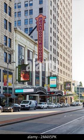 Das Ohio Theatre und das State Theatre befinden sich in verschiedenen Flügeln desselben Renaissance-Gebäudes, das 1911 erbaut wurde. Beide sind über die Euclid Avenue zu erreichen. Stockfoto