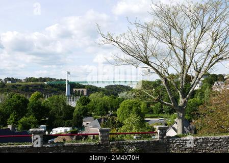 La Ferte-Bernard, Le Port neuf und New Bridge, Morbihan, Bretagne, Bretagne, Bretagne, Frankreich, Europa Stockfoto