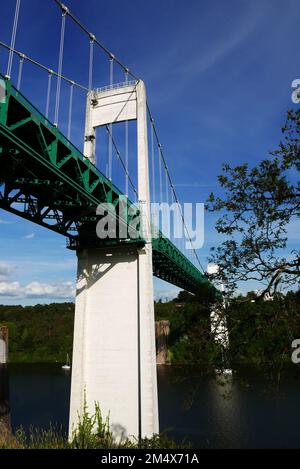 La Ferte-Bernard, Le Port neuf und New Bridge, Morbihan, Bretagne, Bretagne, Bretagne, Frankreich, Europa Stockfoto