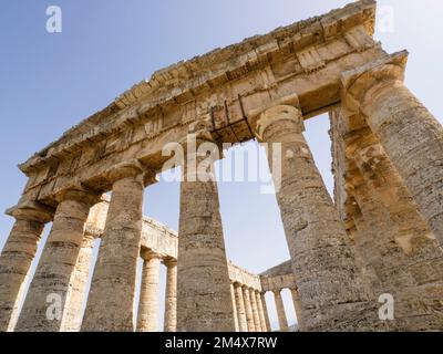 Der Tempel in Segesta, Sizilien, Italien, Europa Stockfoto