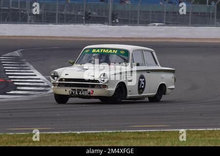 Richard Bateman, Stephen Upsdell, Ford Lotus Cortina, Adrian Flux Trophy für Transatlantic Pre ’66 Touring Cars, vorwiegend V8 Americana gegen Großbritannien Stockfoto