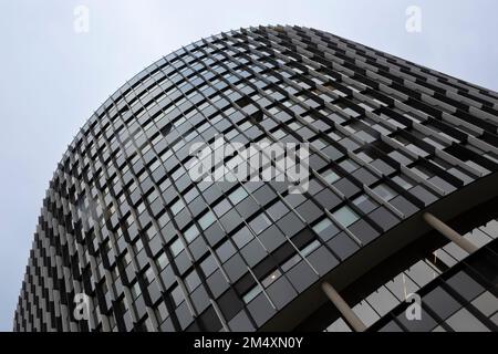Österreich, Steiermark, Graz, Flachblick auf modernes Bürogebäude Stockfoto
