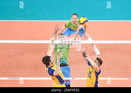 Vitaliy Schtschytkov, Maksym Drozd (Ukraine); Alen Pajenk, Tine Urnaut (Slowenien). Volleyball-Weltmeisterschaft 2022. Stockfoto