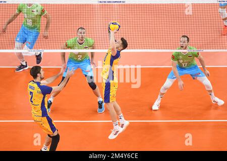 Vitaliy Schtschytkov, Maksym Drozd (Ukraine); Alen Pajenk, Tine Urnaut (Slowenien). Volleyball-Weltmeisterschaft 2022. Viertelfinale Stockfoto