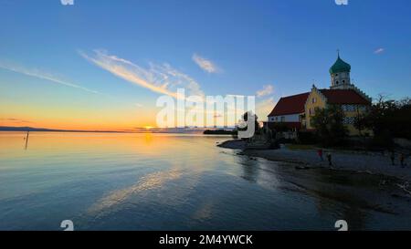 Ein Sonnenuntergang über dem Bodensee Stockfoto