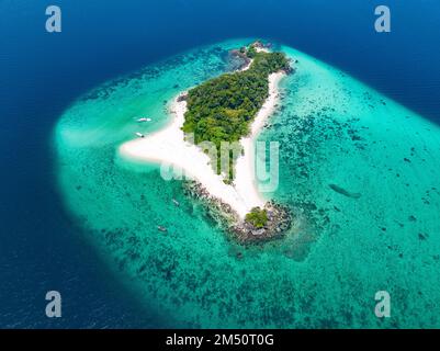 Luftaufnahme des Koh Khai Tarutao Nationalparks, Satun, Thailand Stockfoto