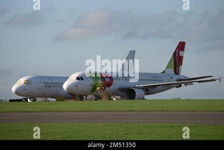 Pensioniert A319 und A320-200 am Flughafen Cotswold Stockfoto