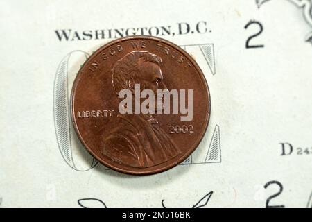 1 eine amerikanische Cent-Münze 2002, Obverse Side zeigt Abraham Lincoln, den 16. Präsidenten der Vereinigten Staaten von Amerika, der die Union bewahrt hat Stockfoto