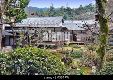 Miyajima Museum of History and Folk, Itsukushima Island, Präfektur Hiroshima, Japan. Stockfoto