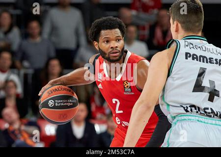 2022/2023 FIBA EuroLeague | München FC Bayern gegen Valencia Basket Club. WALDEN Corey (FC Bayern München FCBB02) Stockfoto