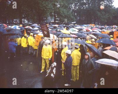 Energie) auf 24. 10. 1987, Luenen. Demonstration der IGBE Industriegewerkschft Berbbau Stockfoto