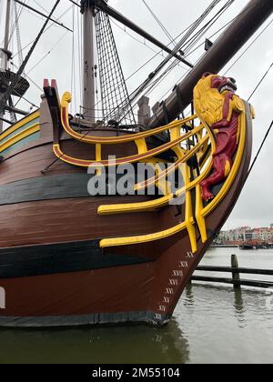 Segelschiff im Amsterdamer Schifffahrtsmuseum Stockfoto