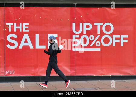 Edinburgh Scotland, Vereinigtes Königreich, 26. Dezember 2022. Verkäufe Am Zweiten Weihnachtsfeiertag. Live-Nachrichten von sst/alamy Stockfoto