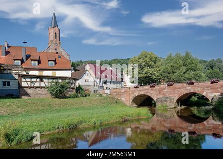 Graefendorf, Fluss Schöndra, unteres Franken, Bayern, Deutschland Stockfoto