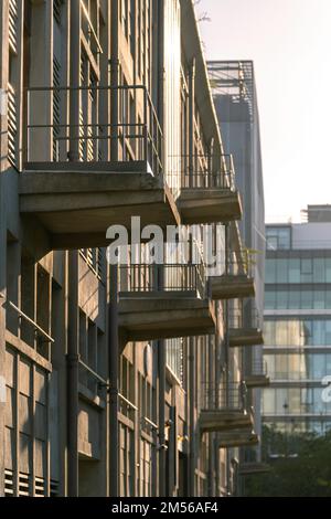 Gebäudefassade im 13. Bezirk, Paris, 2022 Stockfoto