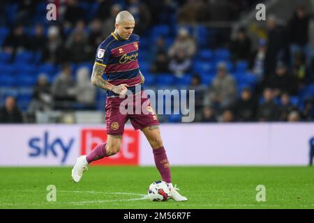 Cardiff, Großbritannien. 26. Dezember 2022. Lyndon Dykes #9 von QPR während des Sky Bet Championship-Spiels Cardiff City vs Queens Park Rangers im Cardiff City Stadium, Cardiff, Großbritannien, 26. Dezember 2022 (Foto von Mike Jones/News Images) in Cardiff, Großbritannien, am 12./26. Dezember 2022. (Foto: Mike Jones/News Images/Sipa USA) Guthaben: SIPA USA/Alamy Live News Stockfoto