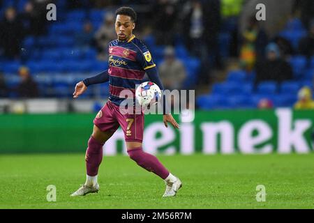 Cardiff, Großbritannien. 26. Dezember 2022. Chris Willock #7 von QPR während des Sky Bet Championship-Spiels Cardiff City vs Queens Park Rangers im Cardiff City Stadium, Cardiff, Großbritannien, 26. Dezember 2022 (Foto von Mike Jones/News Images) in Cardiff, Großbritannien, am 12./26. Dezember 2022. (Foto: Mike Jones/News Images/Sipa USA) Guthaben: SIPA USA/Alamy Live News Stockfoto